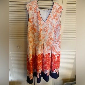 18w Floral dress perfect for spring!